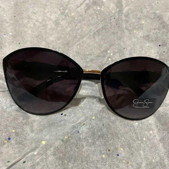 New sunglasses - Picture 6 of 6